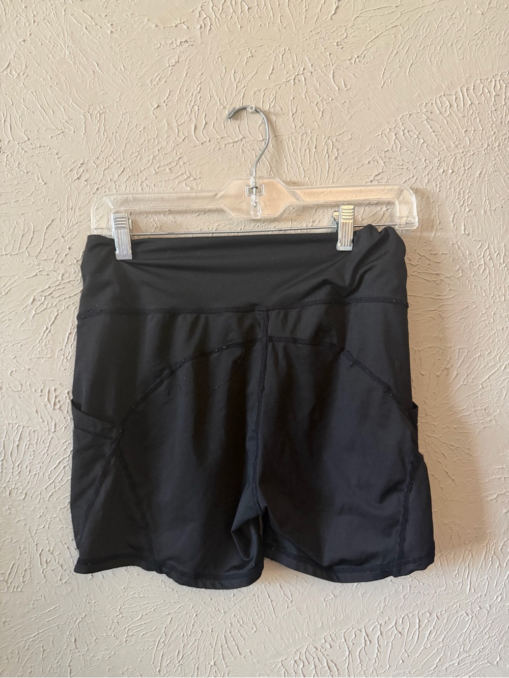 Women's Black Active Pocket Shorts